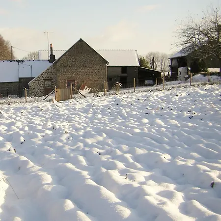 La Cloue Couette-café 3*