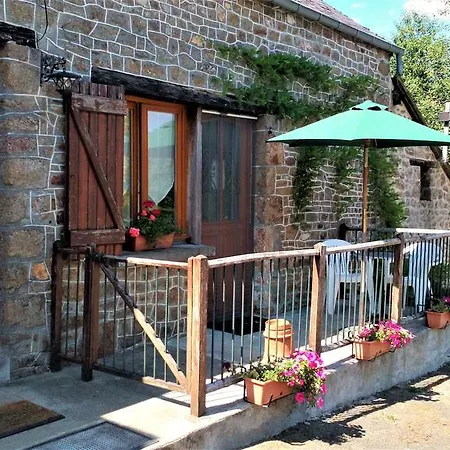 ベッド・アンド・ブレックファスト La Cloue 3*