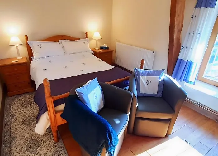 La Cloue Couette-café 3*